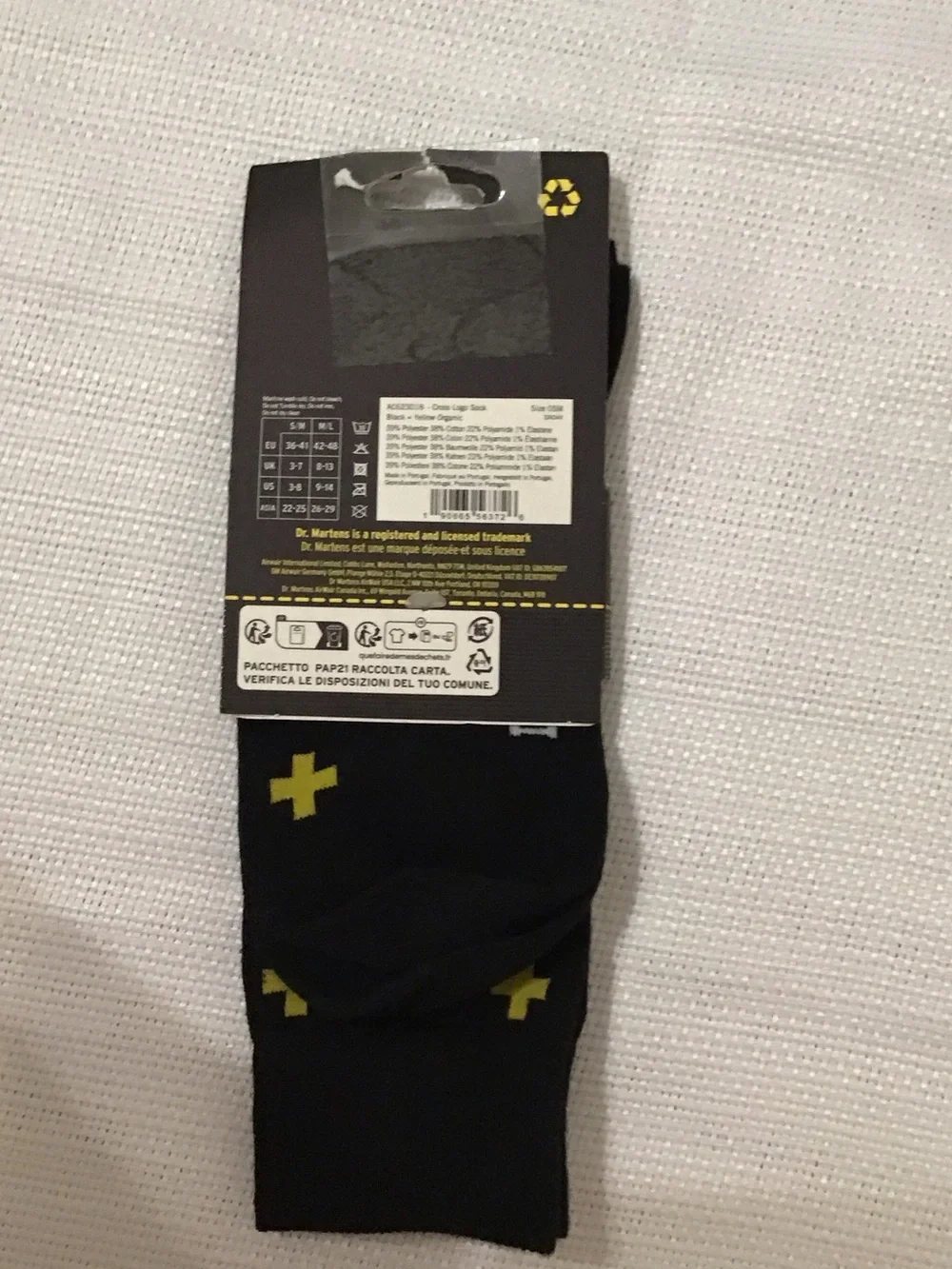 Dr. Martens black crew